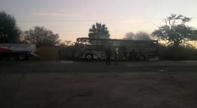 Meksika’da Otobüs Yangını
