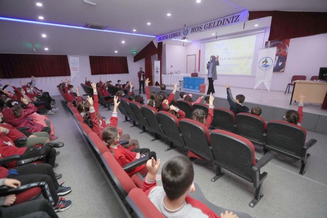 Pamukkale’de Miniklere Çevre Bilinci Aşılanıyor