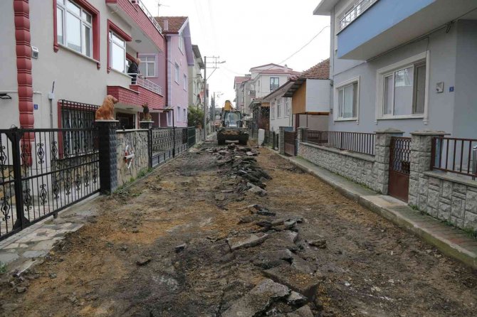 Serdivan’da Asfalt Mesaisi