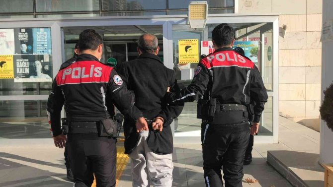18 Yıllık Cinayetin Yasak Aşk Nedeni İle İşlendiği İddia Edildi