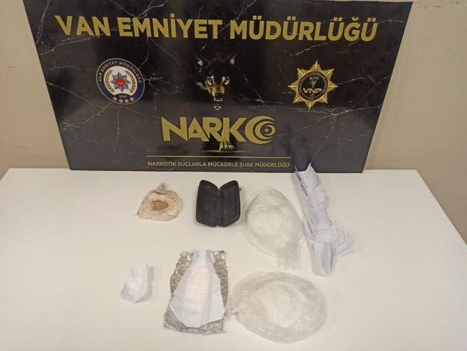 Peynir Bidonları İçerisinde Uyuşturucu Sevkiyatı Polise Takıldı