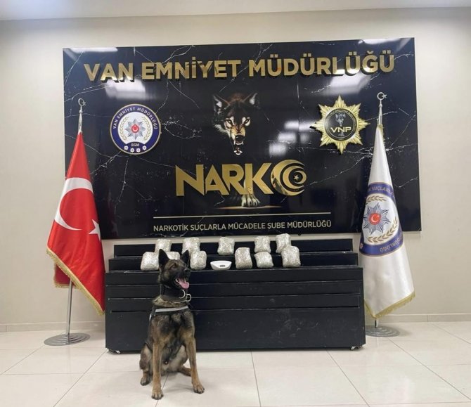 Peynir Bidonları İçerisinde Uyuşturucu Sevkiyatı Polise Takıldı