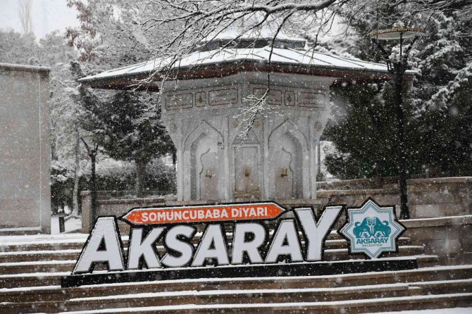 Aksaray’da Kar Yağışı Etkisini Sürdürüyor