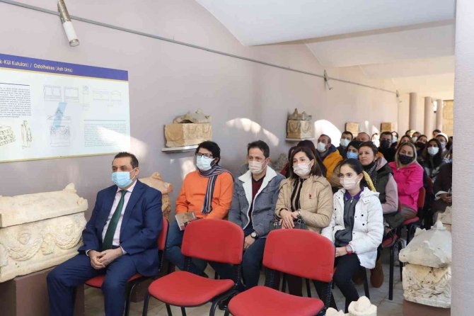 Alanya’da Öğretmenlere ‘Müze’ Eğitimi