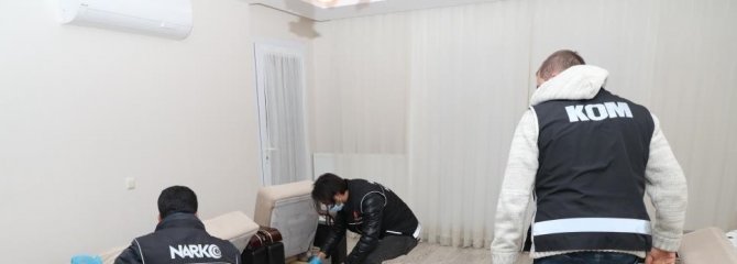 Söke’de Kom Ekiplerinden Zeytinyağı Prim Operasyonu