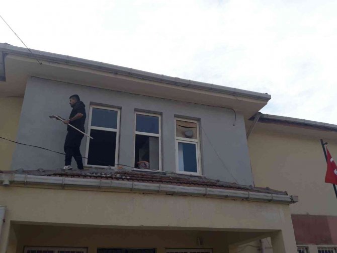 Ücretli Öğretmen Okuluna Enerji Katıyor