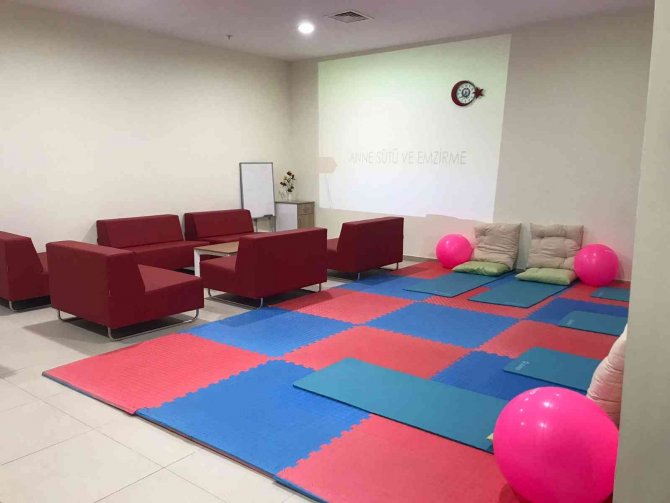 Gebe Okullarında Eğitimler Devam Ediyor.