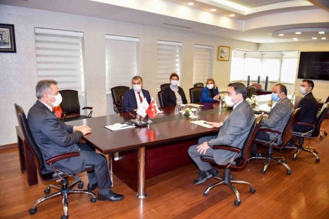 "Anavarza Yeniden Doğuyor" Projesinin İmzaları Atıldı