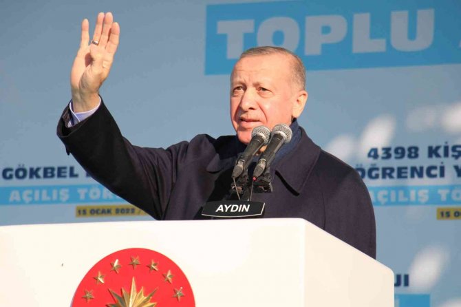 Cumhurbaşkanı Erdoğan’dan “Adnan Menderes Müzesi’ni Görün” Tavsiyesi