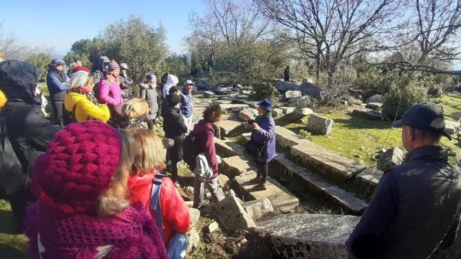 Aydın’ın Öksüz Kalan Antik Kenti Amyzon, Doğaseverleri Etkiledi