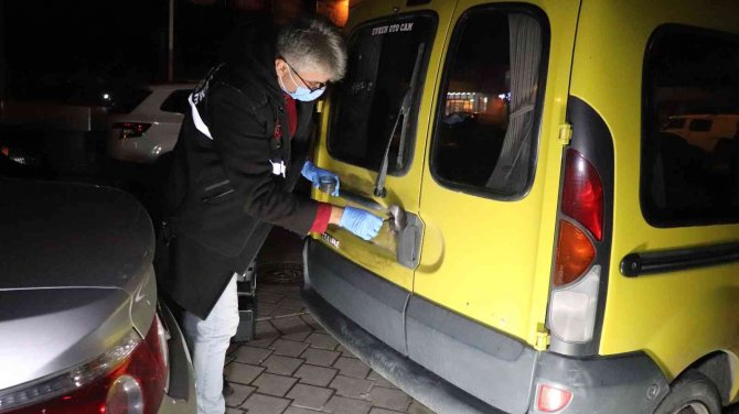 Esrarengiz Plaka Hırsızı Hurdacı Çıktı