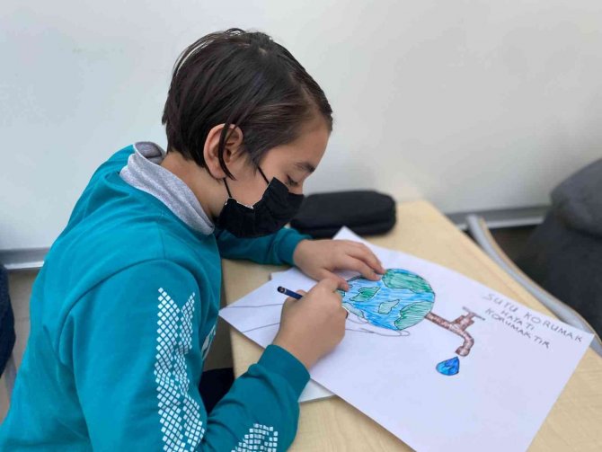 ’Uyanış Gençlik’ Enerji Tasarrufu Haftasını Kutladı