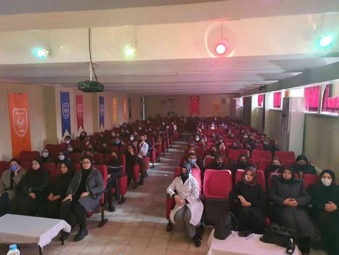 Yazar Okur Buluşmaları Devam Ediyor