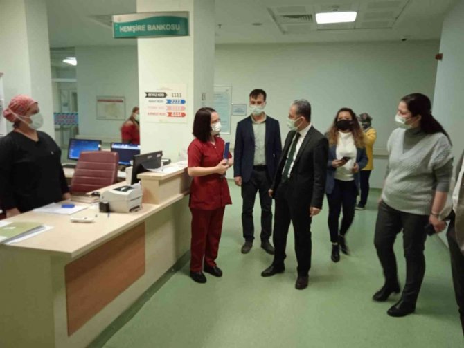 Sağlık Müdürü Mesaiye Hal Hatır Sorarak Başladı