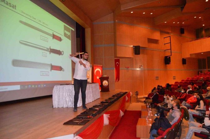 Edirne’de “Günümüzde Kesici Aletler Ve Bıçakçılık” Semineri Düzenlendi