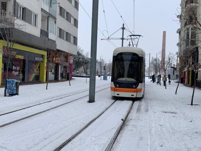 Eskişehirlilerin Kar Hasreti Sona Erdi