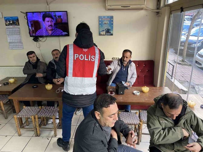 Fatih’te Genel Asayiş Uygulaması Yapıldı