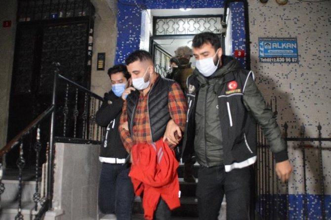 İ̇stanbul Merkezli Narkotik Operasyonu: 27 Gözaltı