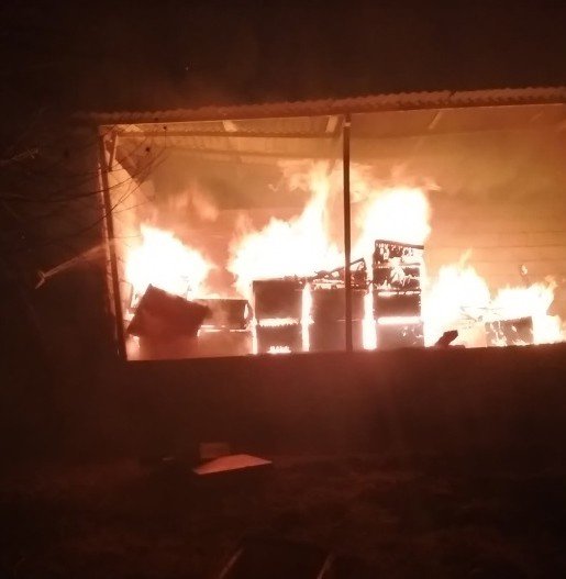 150 Kovan Yangında Küle Döndü