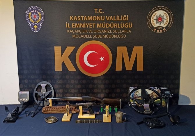 Kastamonu’da Tarihi Eser Operasyonu: Kadın Figürü Ele Geçirildi