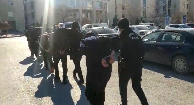 Konya’da Uyuşturucu Operasyonu: 8 Tutuklama