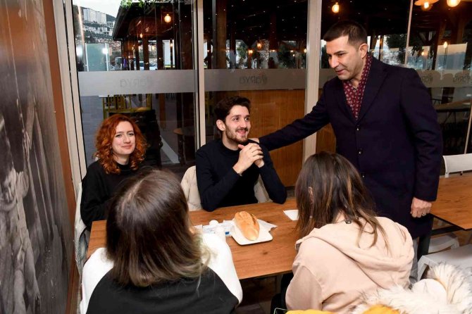 Başkan Günel, Öğrencilerle Bir Araya Geldi