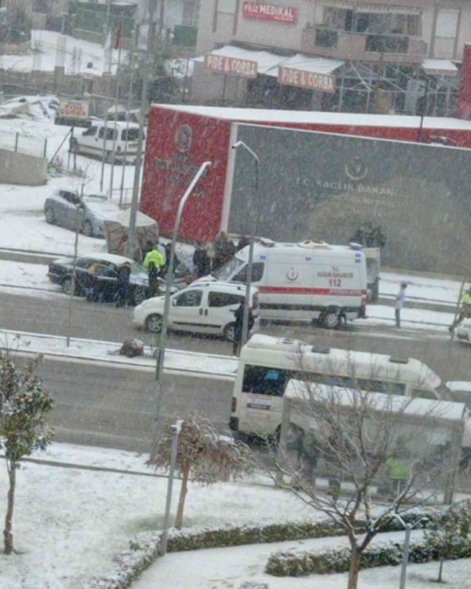 Ölüm Ekmek Teknesinin Başında Yakaladı