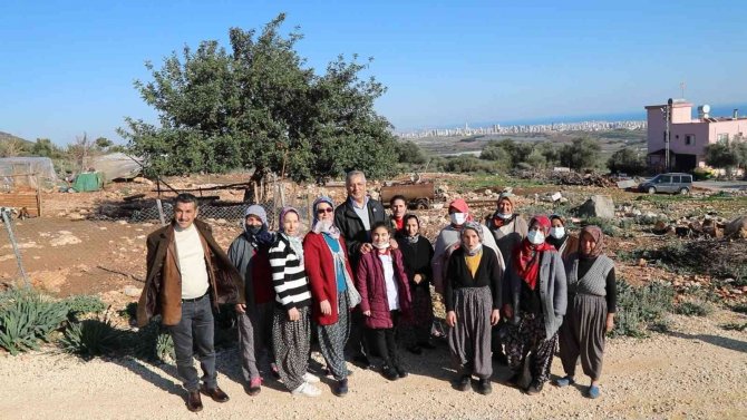 Mezitli Belediyesi, Bozön’de Orman Dışına Çıkarılan Alan İçin Başvuruda Bulundu