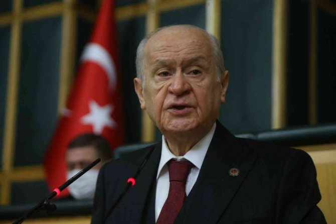 Mhp Genel Başkanı Bahçeli’den Sezen Aksu’ya Tepki: “Serçeysen Serçeliğini Bil”