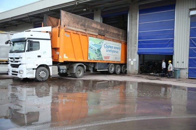 Sakarya’da Çöpten Üretilen 67 Milyon Kwh Elektrik, 92 Bin Kişinin Enerjisi Oldu