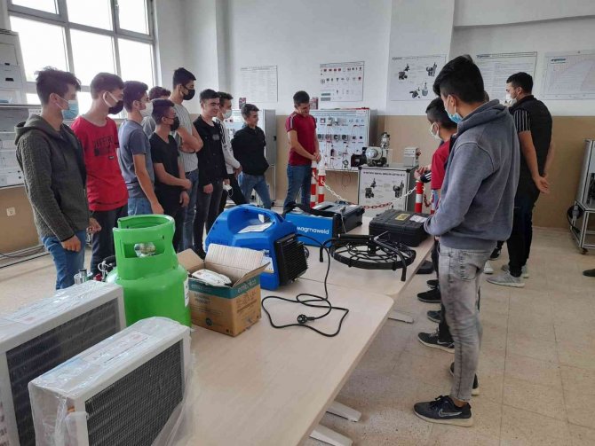 Simav Mtal Öğrencileri Daha Geniş İş İmkanı Bulacak