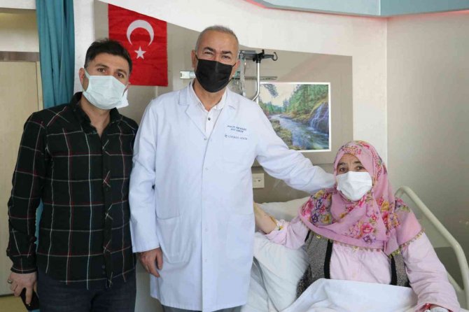 Hasta Ve Hasta Yakınlarından Prof. Dr. Başel’e Teşekkür