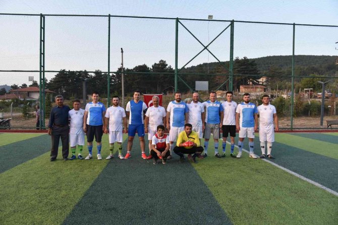 Yaylabayır’da Gençler Halı Sahada Buluştu