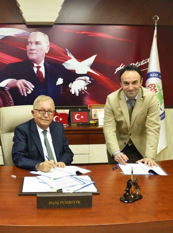 Başkan Posbıyık Memur Zammı Sözleşmesini İmzaladı