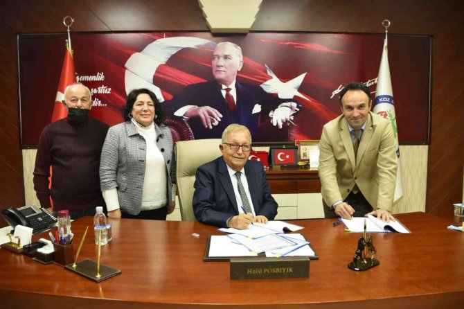 Başkan Posbıyık Memur Zammı Sözleşmesini İmzaladı