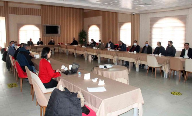 Ağrı’da “Kazanım Değerlendirme Uygulamaları” Toplantıları Yapıldı