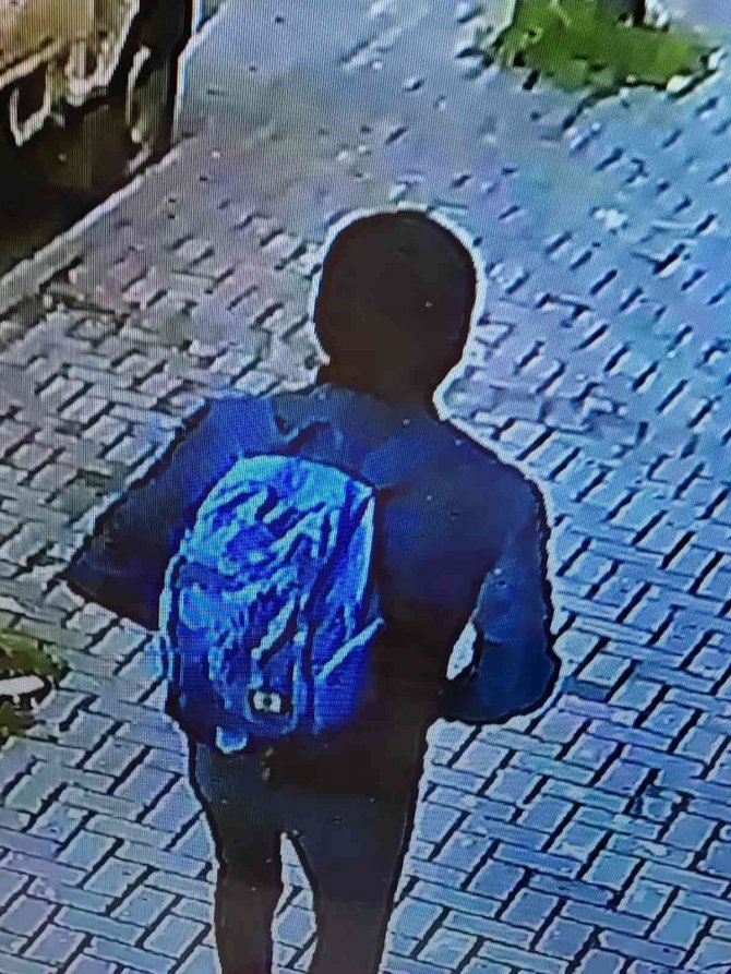 Oyuncak Silahla Soygunu Çocukların Çığlığı Engelledi
