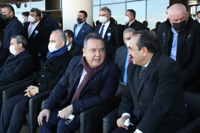 Başkan Böcek: “Hipodrom Turizmi 12 Aya Yayma Hedefimizde Önemli Bir Mihenk Taşı”