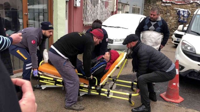 Bursa’da Yaşlı Adam Pompalıyla Dizinden Vuruldu