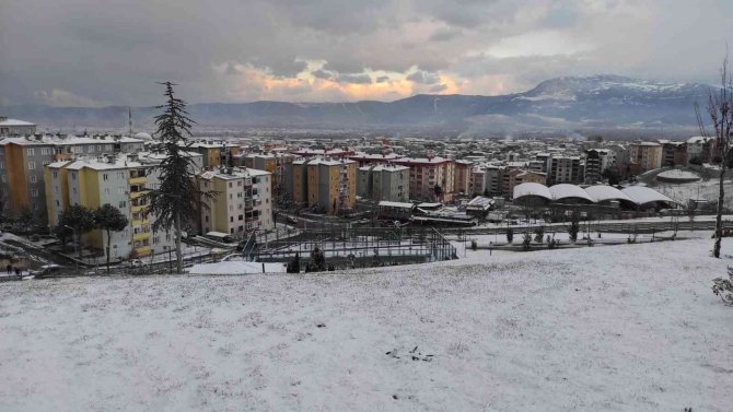 Kestel Karla Kaplandı