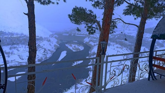 Vatandaşlar Kardan Adam Yaparken Hünerlerini Sergiledi