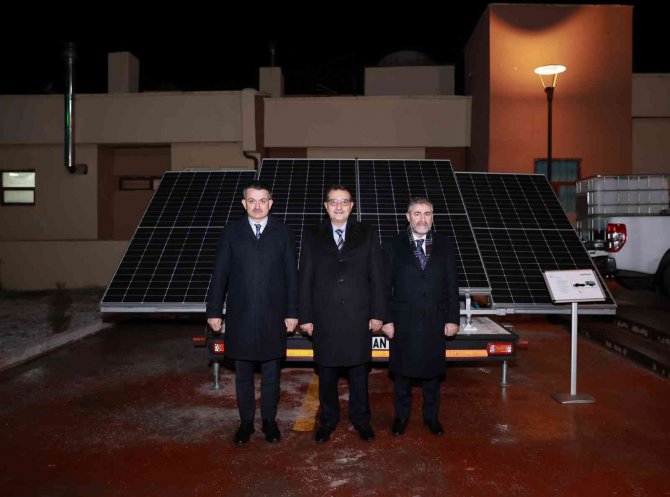 Üç Bakan Mobil Solar Sulama Sisteminin Prototipini İnceledi