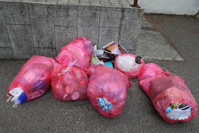 İ̇lkokul Öğrencileri 3,5 Ton Atığı Ekonomiye Kazandırdı