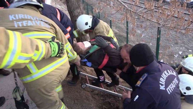 Kırıkkale’de İşçi Servisi Devrildi: 15 Yaralı
