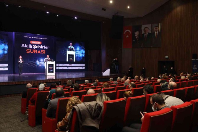 Kocaeli’de "Akıllı Şehirler Şurası" Düzenlendi
