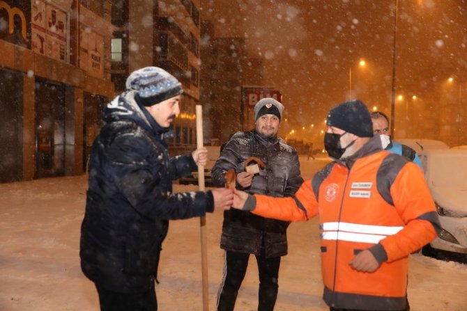 Kocasinan’da Kar Temizleme Aralıksız Sürüyor