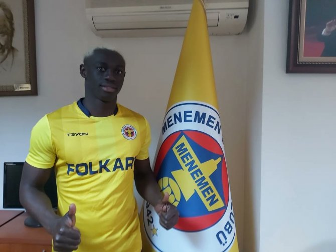 Menemenspor, Bafetimbi Gomis’in Kuzenini Kadrosuna Kattı