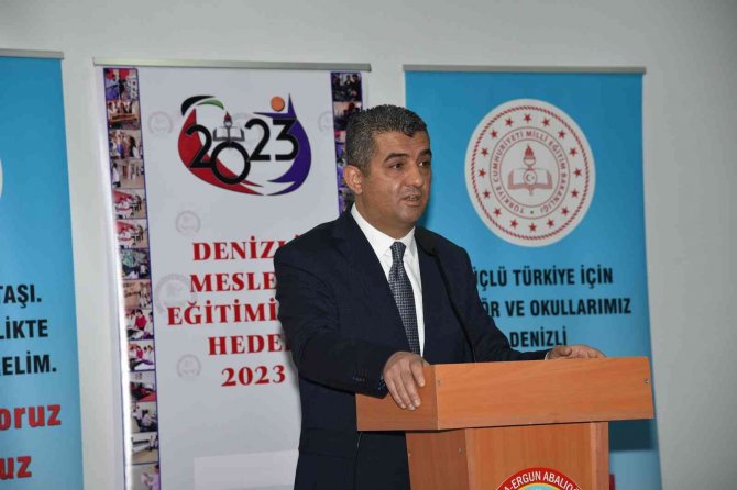 Rehber Öğretmenlere Mesleki Eğitim Merkezi Programı Tanıtıldı