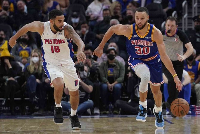 Golden State Warriors, Detroit’i Mağlup Etti