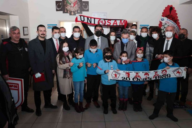 Emin Kar Kütüphanesi Açıldı